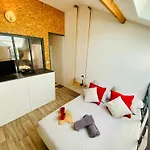 Duplex Industriel - Centre Parking Privé Wifi Appartamento